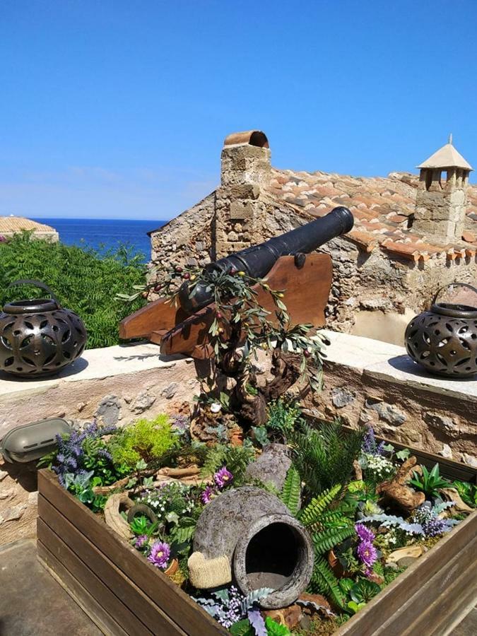 Villa Casa Felicia-The Castle Mansion Monemvasía Esterno foto